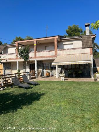 ESPECTACULAR CASA EN VENTA EN MONTSERRAT PARK - BARCELONA