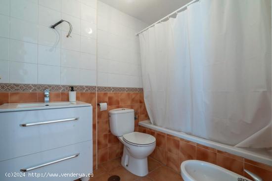 ADOSADO EN RESIDENCIAL LAS MIMOSAS TORREBLANCA DEL SOL-FUENGIROLA - MALAGA