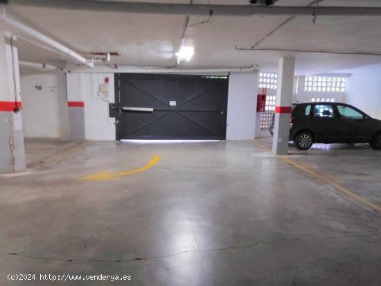 Plaza de garaje en alquiler a pocos metros del Hospital Carlos Haya. - MALAGA