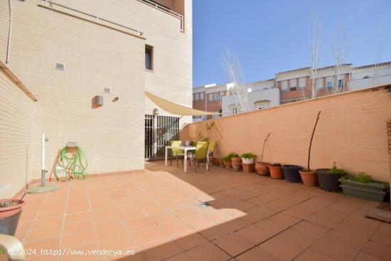 Gran Casa/Chalet con Patio/Jardín en Zona Serrallo/Camino Bajo de Huetor - GRANADA