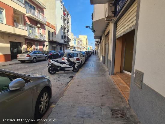 ALG777 - DESPACHO SITUADO EN LA CALLE FERRAN DE ARAGÓ DE ALGEMESÍ - VALENCIA