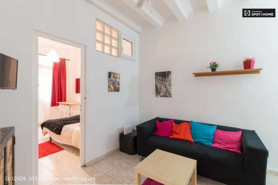  Apartamento de 4 dormitorios en alquiler en Barcelona - BARCELONA 