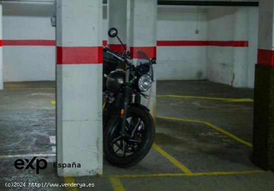 Venta de Parkin para Moto, Calle Regente Mendieta, 42 ( Barcelona) - BARCELONA