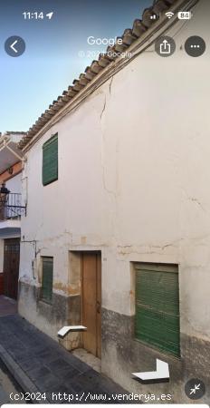 Venta de casa para derribo en el centro de La Zubia. - GRANADA