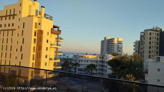 Fantástica piso en la zona del PAU V. - ALICANTE