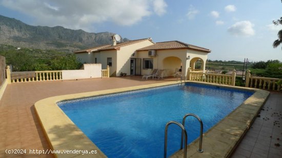  Villa en venta en Beniarbeig (Alicante) 