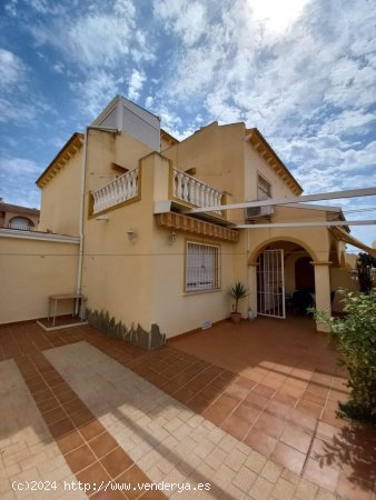  Dúplex en venta en Pilar de la Horadada (Alicante) 