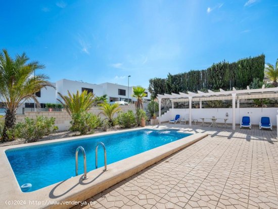 Villa en venta en Rojales (Alicante)