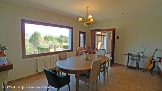 Villa en venta en Jalón (Alicante)