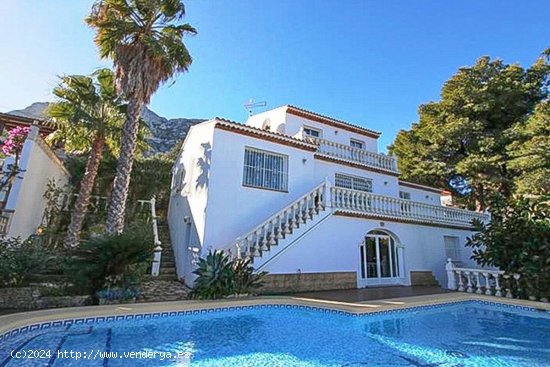  Villa en venta en Dénia (Alicante) 