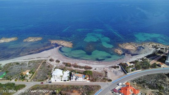 Villa en venta en La Manga del Mar Menor (Murcia)