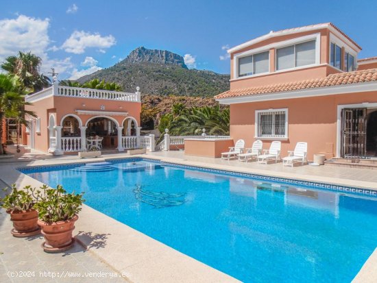  Villa en venta en Calpe (Alicante) 