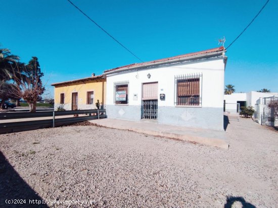 Casa en venta en Dolores (Alicante)