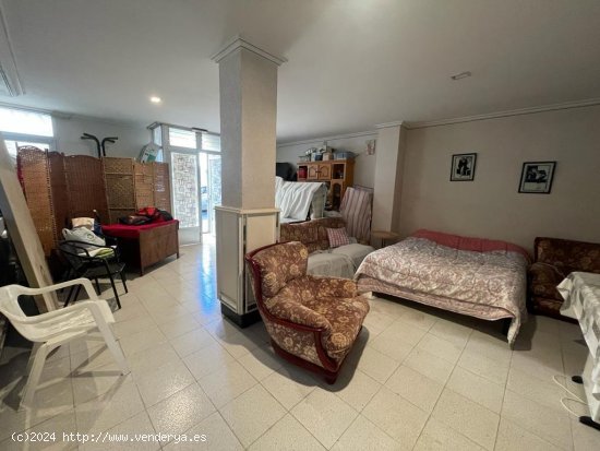 Villa en venta en Guardamar del Segura (Alicante)