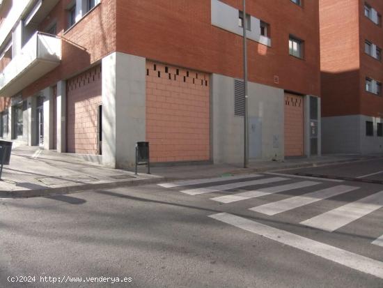 Local comercial en alquiler y venta en Can Fatjó-Can Ximelis-Can Serrafosà-Sant Jordi Park - BARCE