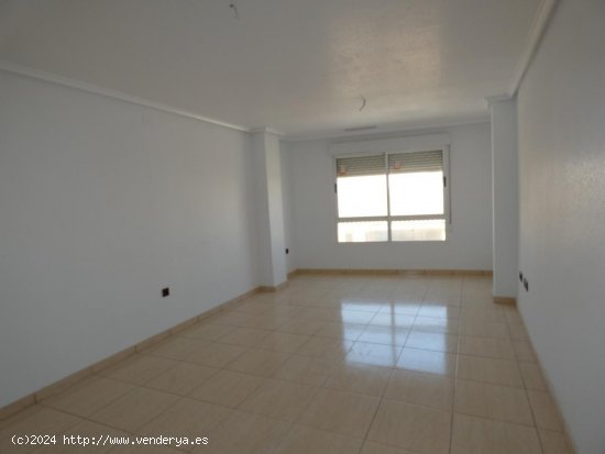 Apartamento en venta en Algorfa (Alicante)