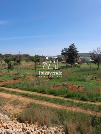 Parcela en venta en Santa Eulalia del Río (Baleares)