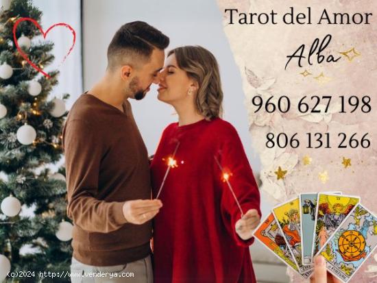  tAROT. ¿Que me trae 2025, triunfaré en el Amor, trabajo, economía?  