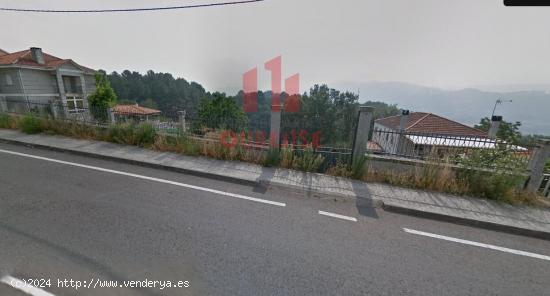 TERRENO EDIFICABLE EN LA ZONA DE COLES - ORENSE