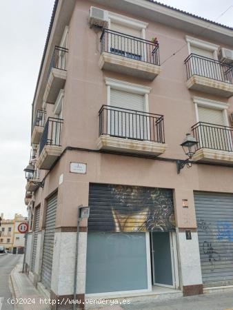 Gran Oportunidad en Elche zona Raval al lado iglesia de San Juan - ALICANTE