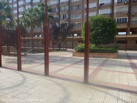 LOCAL LISTO PARA OFICINAS o ESPECIAL para INVERSORES - ALICANTE