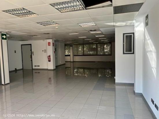 Oficinas en alquiler en la Rambla de Sabadell - BARCELONA