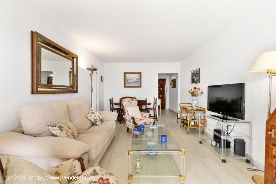 Apartamento en Campoamor con magnificas vistas - ALICANTE