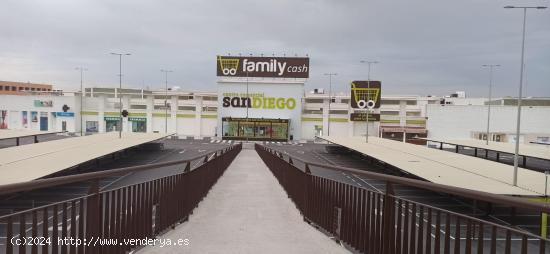 LOCAL EN CENTRO COMERCIAL SAN DIEGO - MURCIA