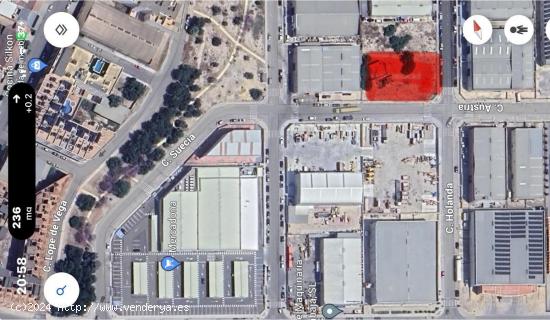 SE VENDE PARCELA INDUSTRIAL EN ALMORADI - ALICANTE