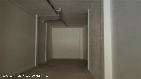 Local comercial con muchas posibilidades en Sueca - VALENCIA