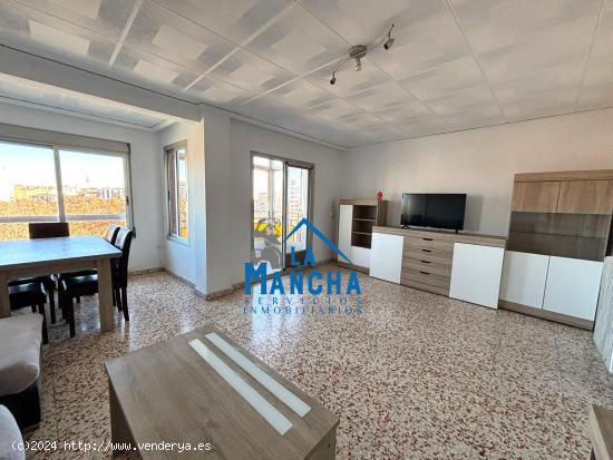 INMOBILIARIA LA MANCHA VENDE PISO EN FRENTE DEL RECINTO FERIAL - ALBACETE