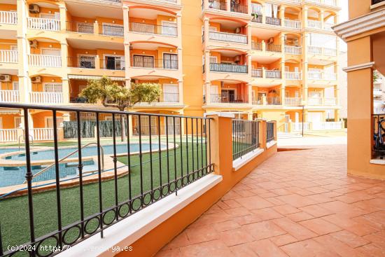 SE VENDE APARTAMENTO DE 2 DORMITORIOS EN TORREBLANCA (TORREVIEJA) ALICANTE - ALICANTE