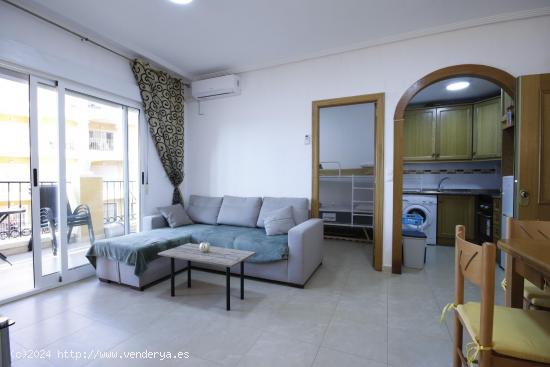 SE VENDE APARTAMENTO DE 2 DORMITORIOS EN TORREBLANCA (TORREVIEJA) ALICANTE - ALICANTE