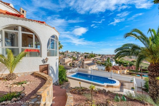 Villa en venta en Ciudad Quesada (Alicante)