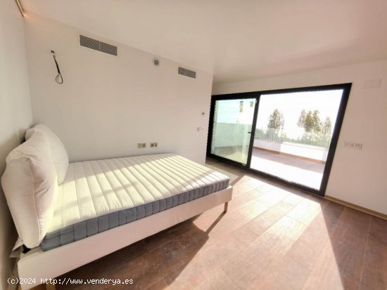 Unifamiliar aislada en venta  en Montgat - Barcelona