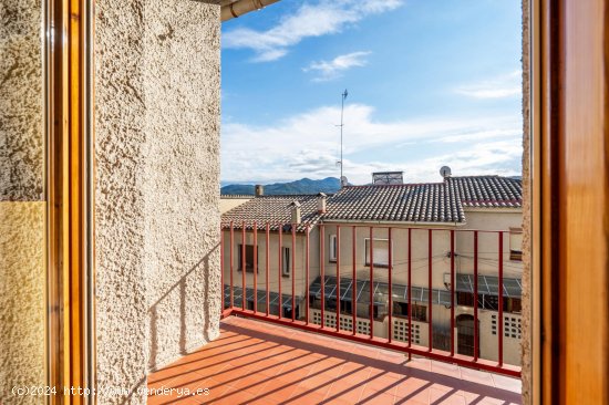 Unifamiliar adosada en venta  en Sant Celoni - Barcelona