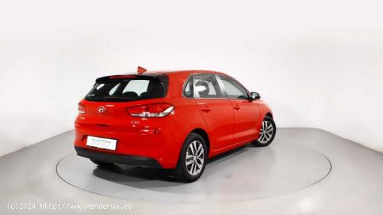 Hyundai i30 ( 1.0 TGDI Klass 120 )  - Barcelona