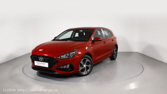  Hyundai i30 ( 1.0 TGDI Klass LR 48V 120 )  - Barcelona 