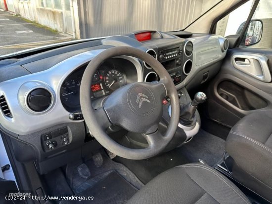 Citroen Berlingo 1.6HDI 75CV de 2016 con 291.000 Km por 7.950 EUR. en Navarra