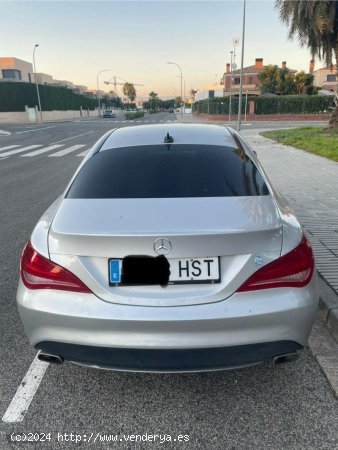  Mercedes Clase CLA CLA 220 D DCT de 2013 con 160.000 Km por 16.000 EUR. en Tarragona 