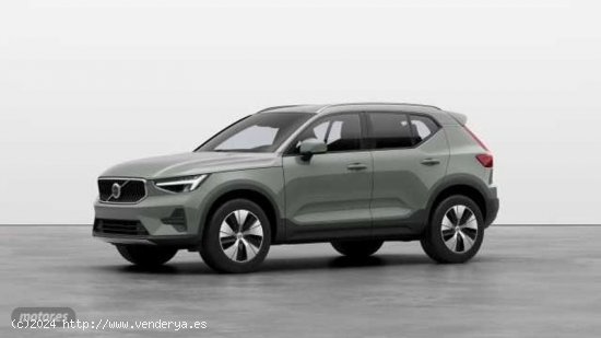 Volvo XC40 XC40 Core, B3 mild hybrid, Gasolina de 2023 con 24.000 Km por 37.900 EUR. en Granada