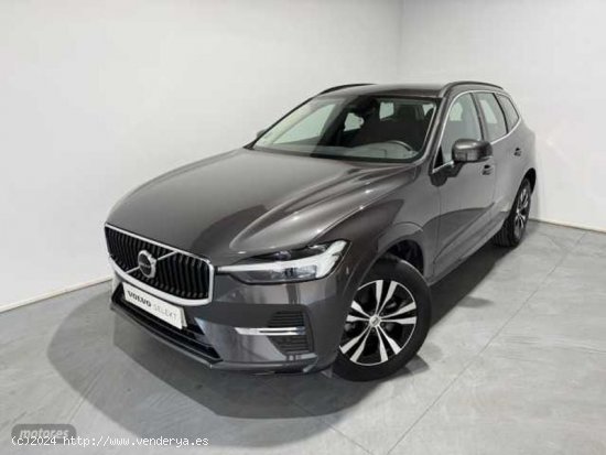  Volvo XC 60 Momentum Pro, B4 mild hybrid (diesel) de 2022 con 25.300 Km por 41.990 EUR. en Badajoz 