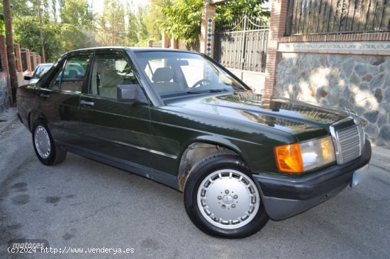 Mercedes 190 2.0 elegance klima de 1983 con 70.000 Km por 8.700 EUR. en Granada