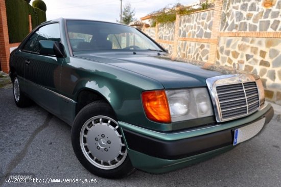 Mercedes Clase E 220 coupe elegance de 1994 con 257.000 Km por 9.700 EUR. en Granada