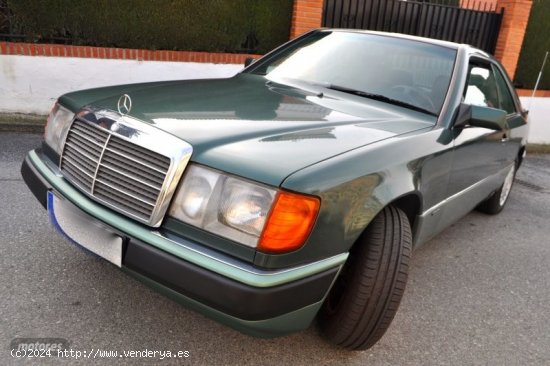 Mercedes Clase E 220 coupe elegance de 1994 con 257.000 Km por 9.700 EUR. en Granada