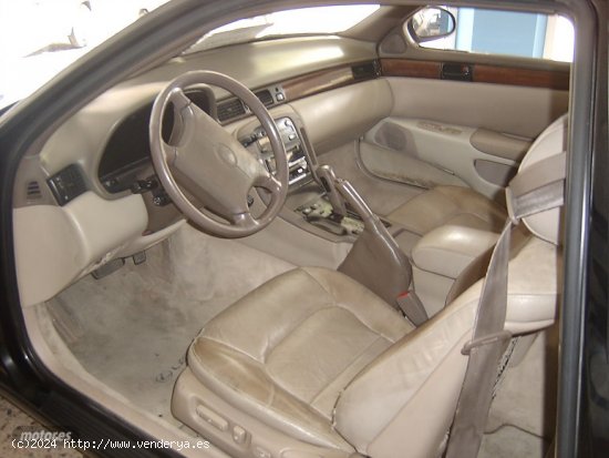 Lexus SC 400 lujo de 1992 con 265.000 Km por 18.000 EUR. en Alicante