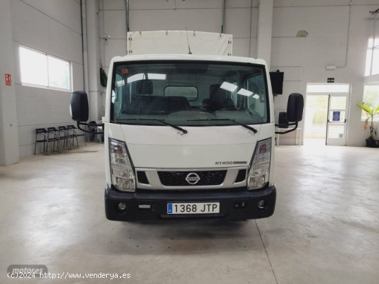 Nissan Cabstar caja abierta con toldo 6 plazas de 2016 con 155.957 Km por 16.990 EUR. en Valencia