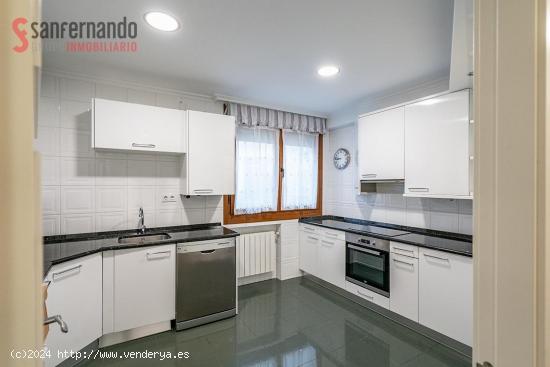 Vivienda en venta en el centro de Santander, sin barreras arquitectónicas. Garaje cerrado opcional 