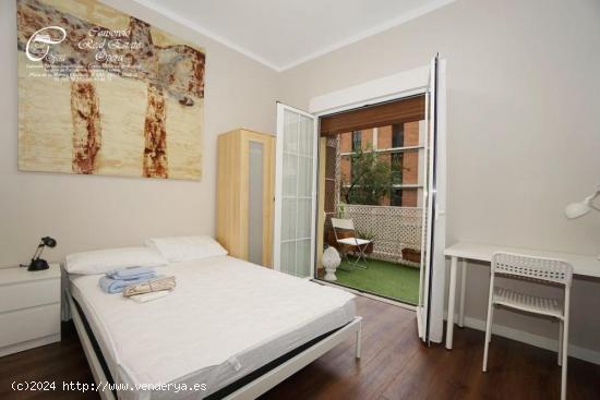 Vivienda con 5 grandes dormitorios - MADRID