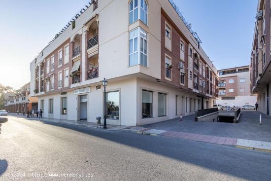  Plaza de garaje y trastero en Atarfe. - GRANADA 